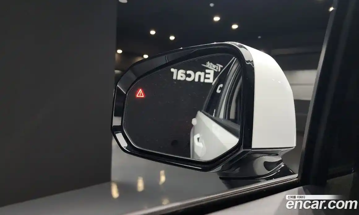 Hyundai Santa Fe 2024 1.6 Автомат в Москве № 335463, фото 6