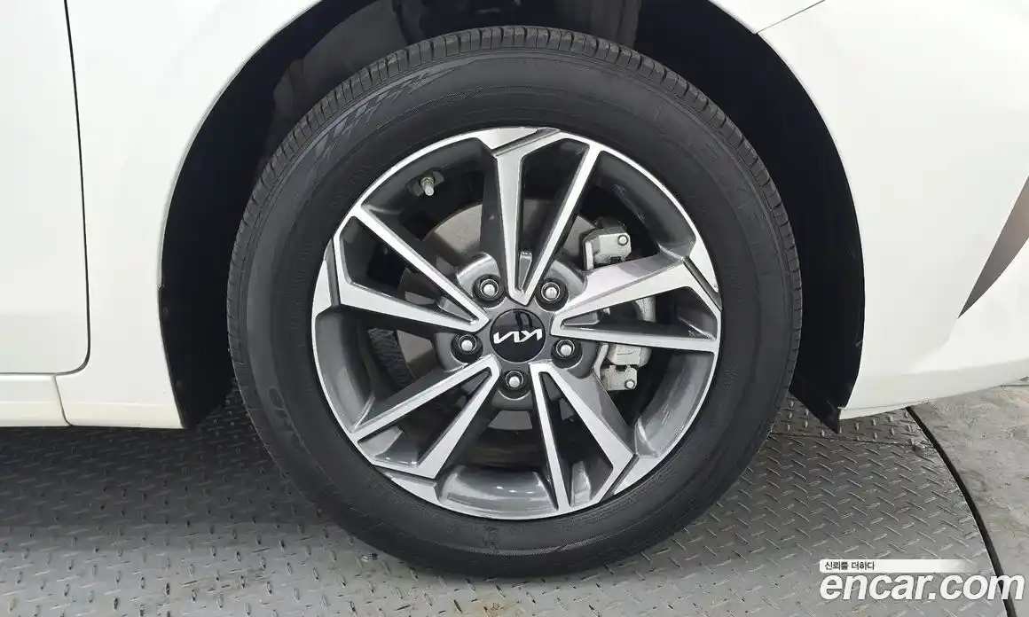 Kia K3 2024 1.6 Автомат в Москве № 337022, фото 5