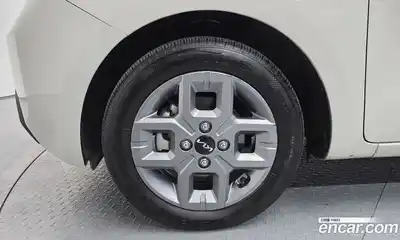 Kia Ray 2024 1.0 Автомат в Москве № 338245, миниатюра 3