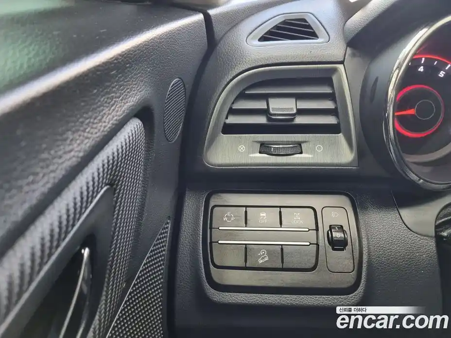 SsangYong TIBOLI 2019 1.6 Автомат в Москве № 33874, фото 14