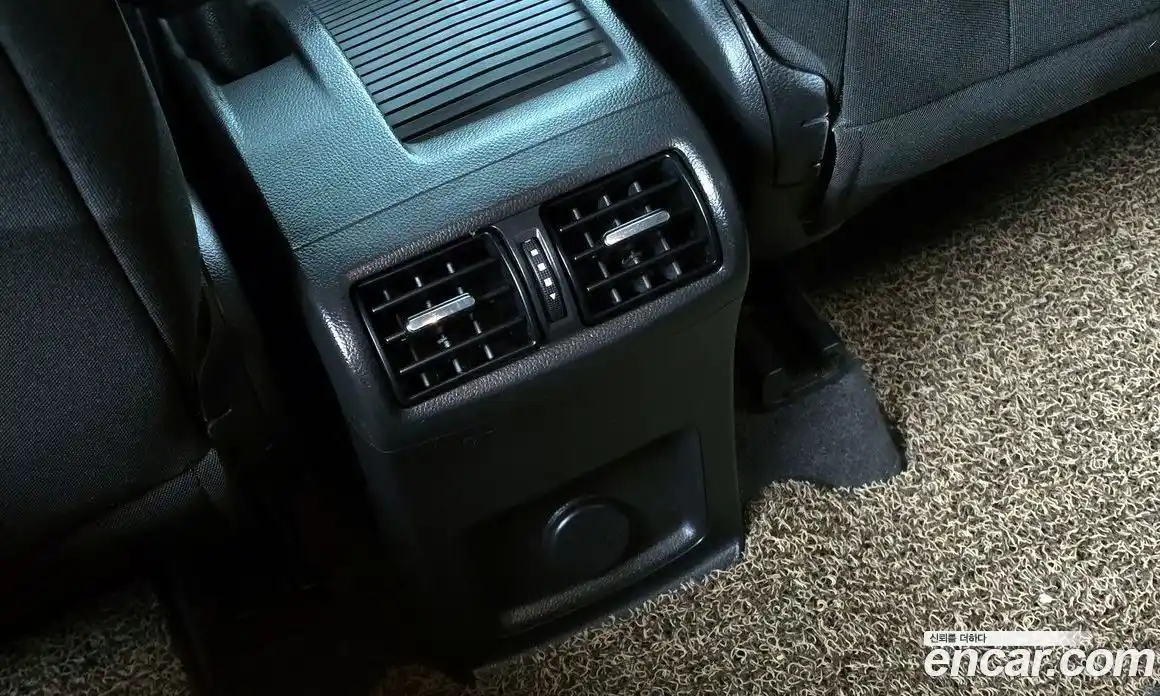 Chevrolet Orlando 2012 2.0 Автомат в Москве № 354645, фото 19