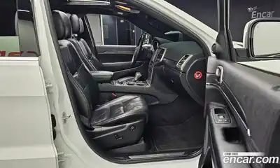 Jeep Cherokee 2018 3.0 Автомат в Москве № 356966, миниатюра 11