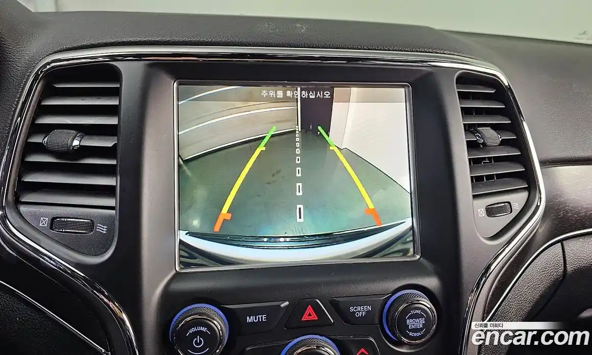 Jeep Cherokee 2018 3.0 Автомат в Москве № 356966, фото 15