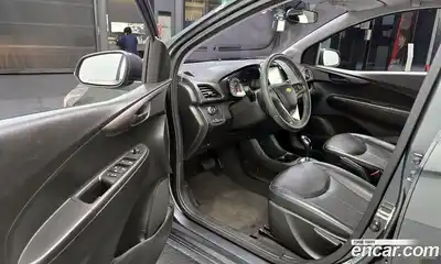 Chevrolet Spark 2017 1.0 Автомат в Москве № 371224, миниатюра 11