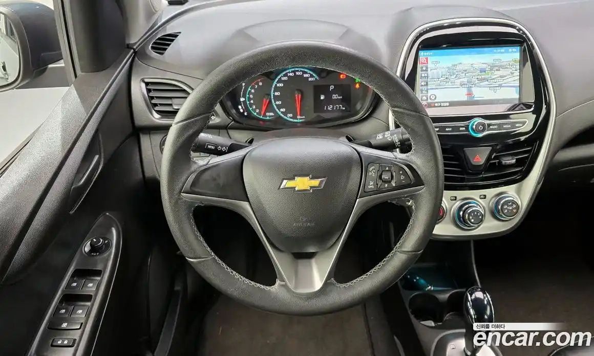 Chevrolet Spark 2017 1.0 Автомат в Москве № 371224, фото 14