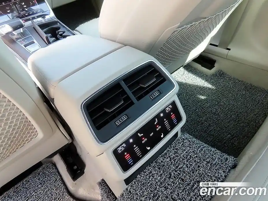 Audi A7 2022 3.0 Автомат в Москве № 373487, фото 16