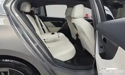 BMW 5-Series 2025 2.0 Автомат в Москве № 384231, миниатюра 12