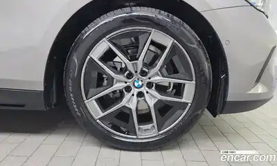 BMW 5-Series 2025 2.0 Автомат в Москве № 384231, миниатюра 5