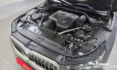 BMW 5-Series 2025 2.0 Автомат в Москве № 384231, миниатюра 6