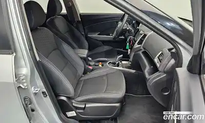 SsangYong TIBOLI 2015 1.6 Автомат в Москве № 386973, миниатюра 10