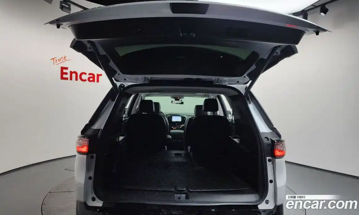 Chevrolet Traverse 2020 3.6 Автомат в Москве № 38992, фото 18