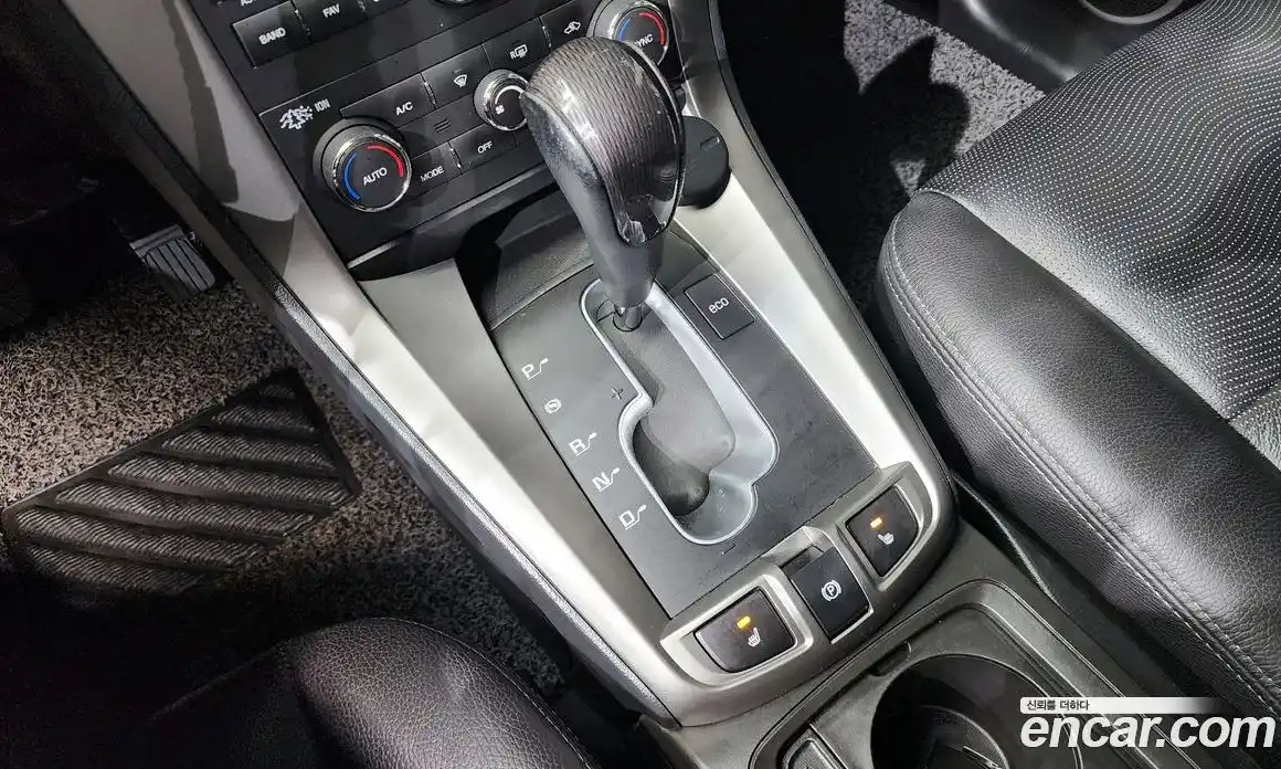 Chevrolet Captiva 2015 2.0 Автомат в Москве № 39033, фото 6