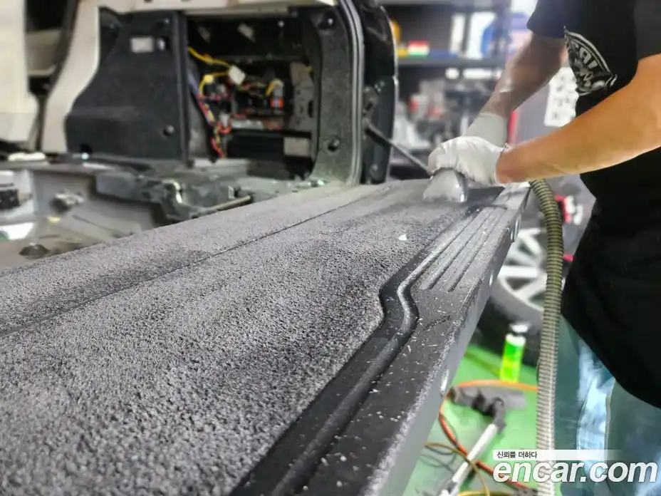 Land Rover Range-Rover 2011 5.0 Автомат в Москве № 392474, фото 14