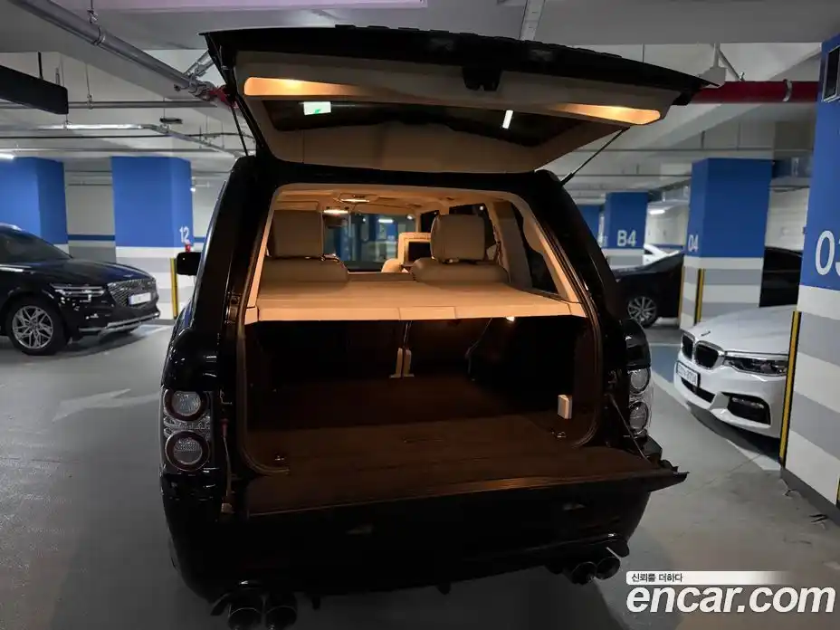 Land Rover Range-Rover 2011 5.0 Автомат в Москве № 392474, фото 9