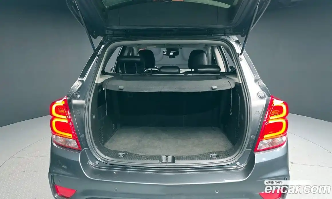 Chevrolet Trax 2018 1.6 Автомат в Москве № 39679, фото 8