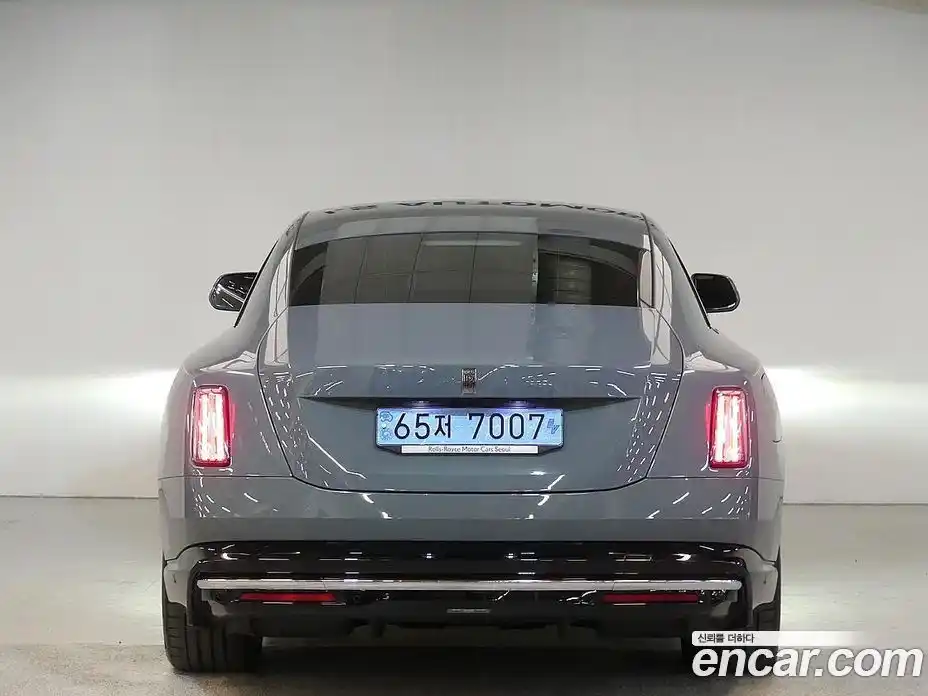 Rolls-Royce Spectre 2024 0.3 Автомат в Москве № 406917, фото 3