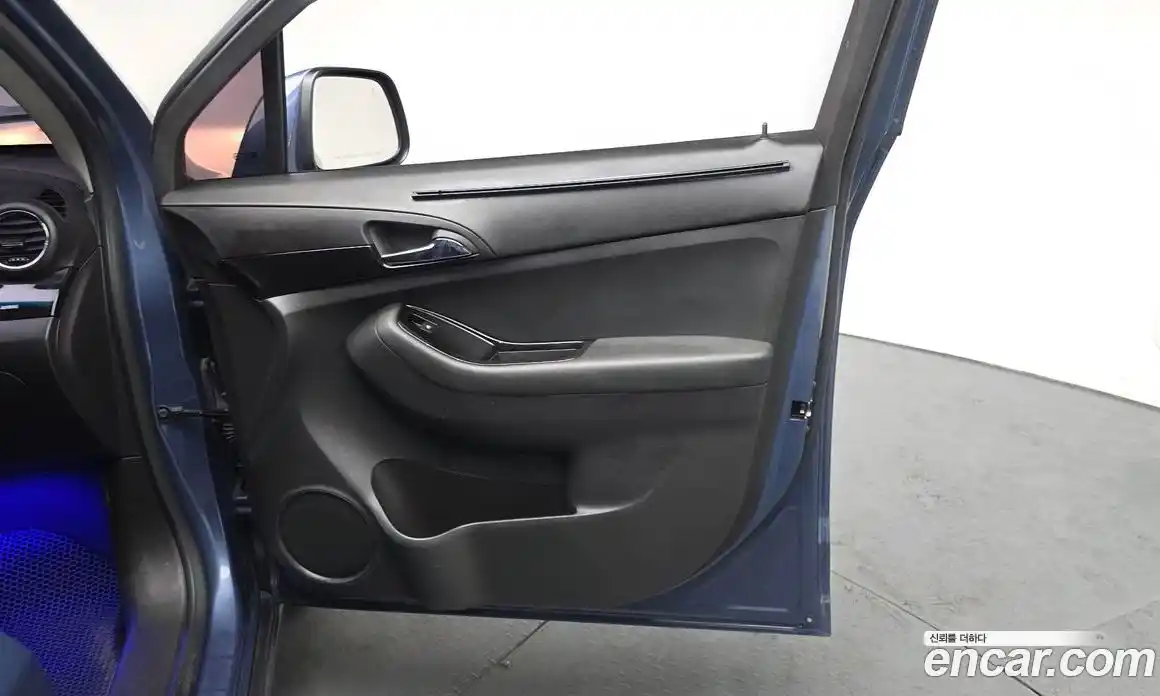 Chevrolet Orlando 2014 2.0 Автомат в Москве № 412275, фото 16