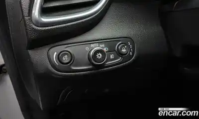 Chevrolet Trax 2018 1.4 Автомат в Москве № 41530, миниатюра 10