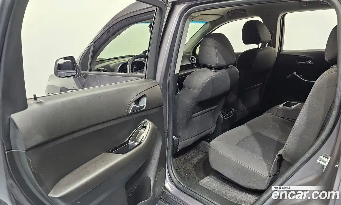 Chevrolet Orlando 2012 2.0 Автомат в Москве № 41609, фото 15