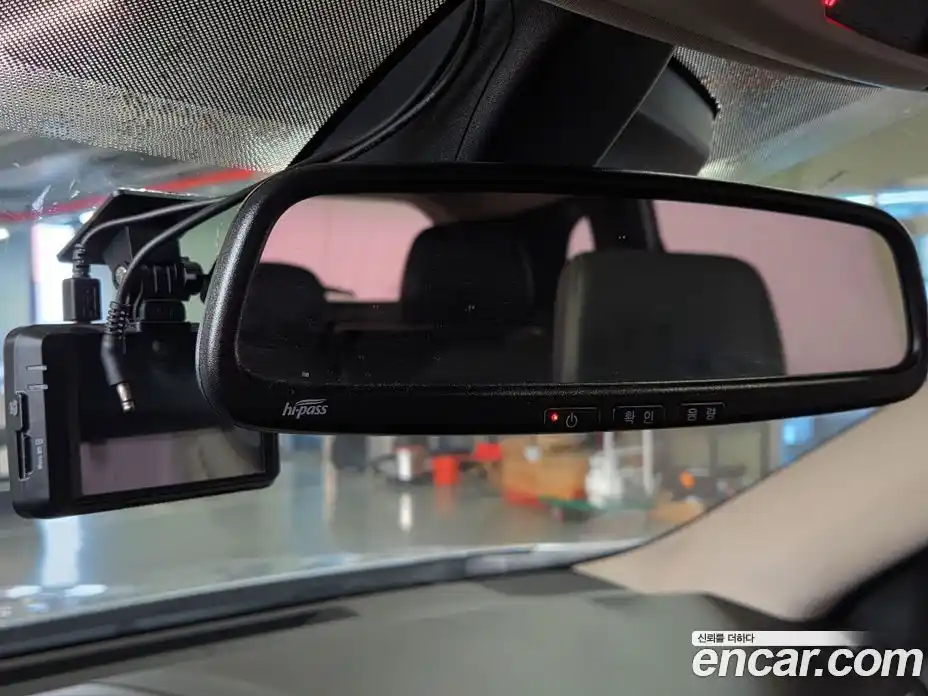 Renault QM6 2017 2.0 Автомат в Москве № 423926, фото 14