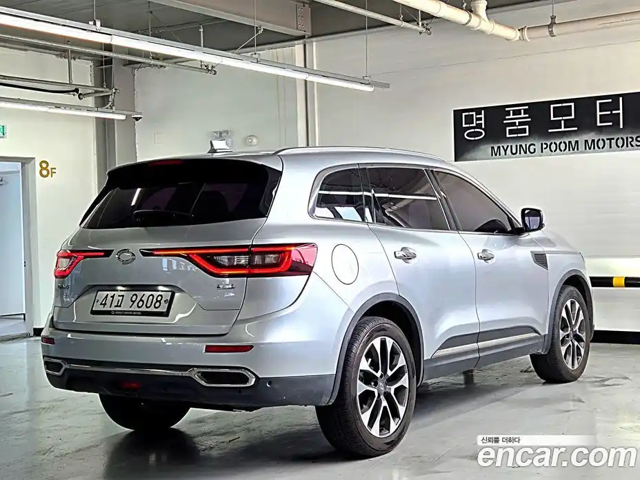 Renault QM6 2017 2.0 Автомат в Москве № 423926, фото 20