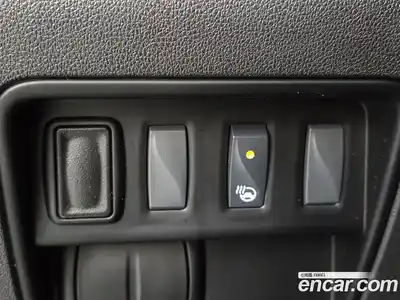 Renault QM6 2017 2.0 Автомат в Москве № 423926, миниатюра 4