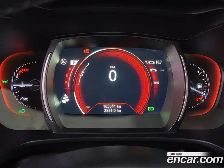 Renault QM6 2017 2.0 Автомат в Москве № 423926, фото 6