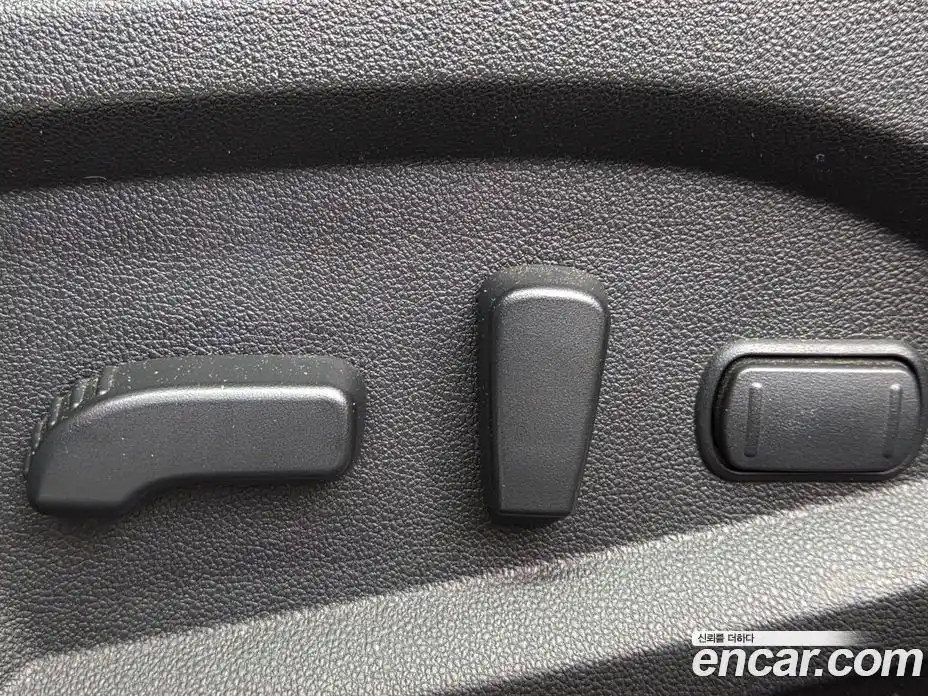 Renault QM6 2017 2.0 Автомат в Москве № 423926, фото 7