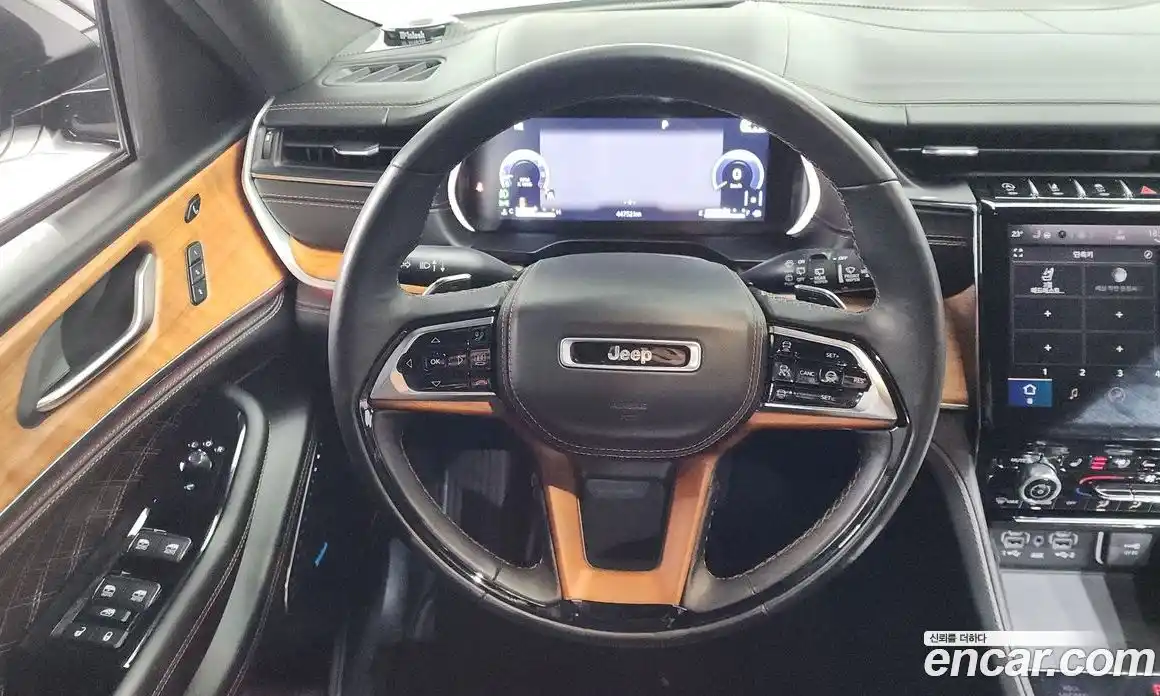 Jeep Cherokee 2021 3.6 Автомат в Москве № 432666, фото 13