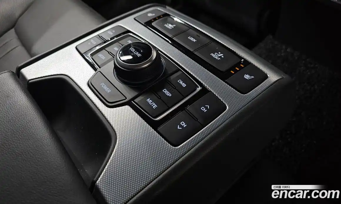 Genesis G80 2018 3.3 Автомат в Москве № 4343, фото 12