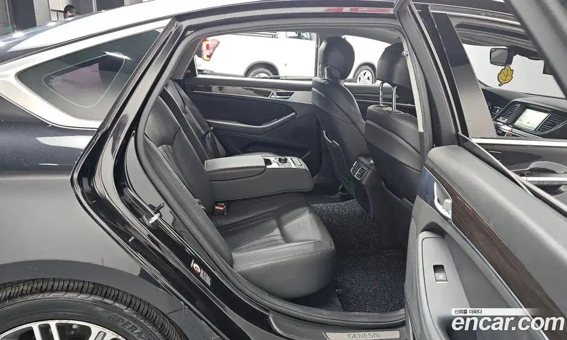 Genesis G80 2018 3.3 Автомат в Москве № 4343, фото 14