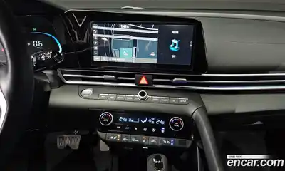 Hyundai Avante 2024 1.6 Автомат в Москве № 44299, миниатюра 11