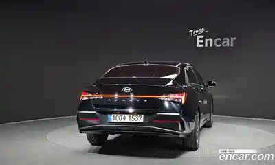 Hyundai Avante 2024 1.6 Автомат в Москве № 44299, миниатюра 4