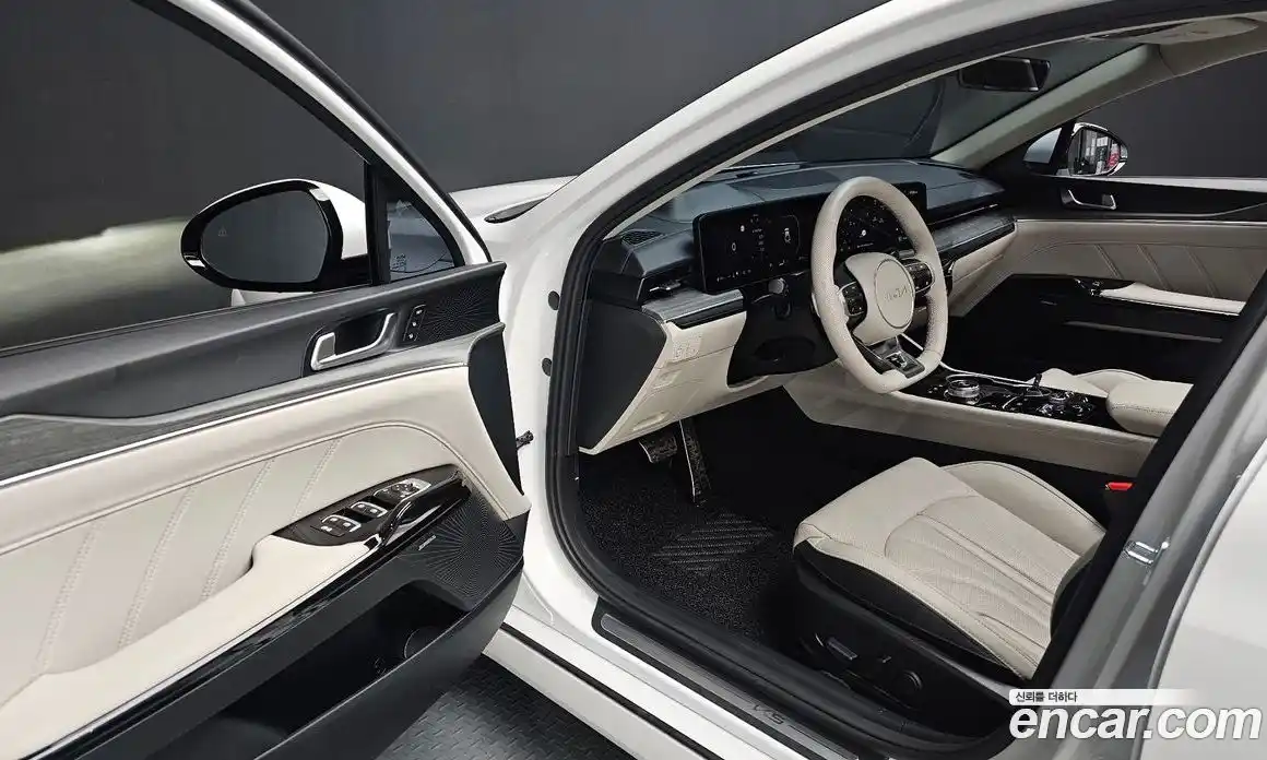 Kia K5 2025 1.6 Автомат в Москве № 450973, фото 11