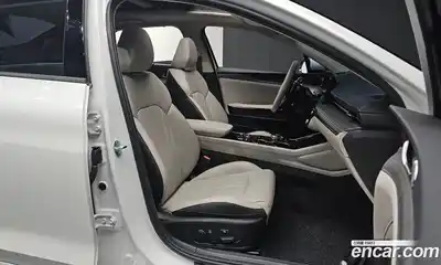 Kia K5 2025 1.6 Автомат в Москве № 450973, миниатюра 10