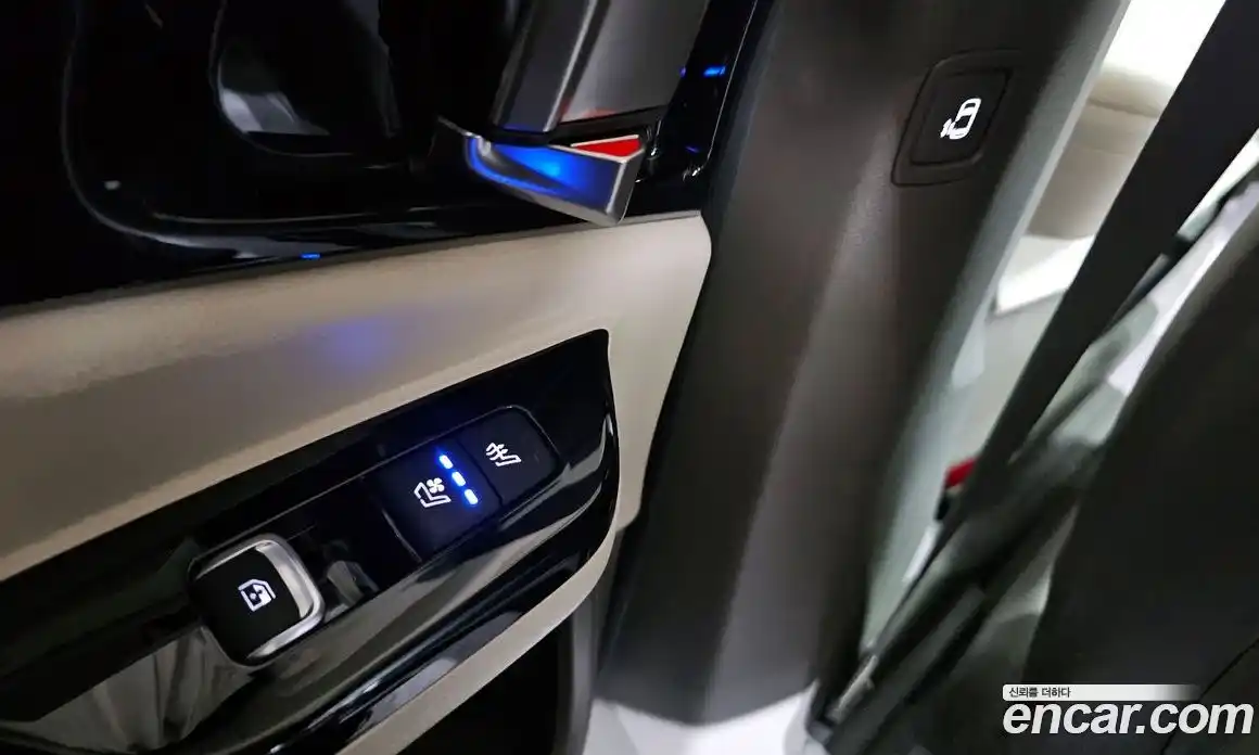 Kia Canival 2023 3.5 Автомат в Москве № 451298, фото 18