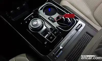 Kia Canival 2023 3.5 Автомат в Москве № 451298, миниатюра 9