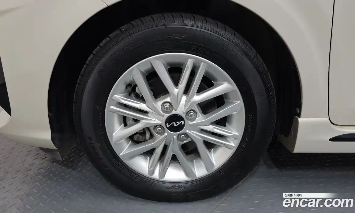 Kia Morning 2023 1.0 Автомат в Москве № 452480, фото 5