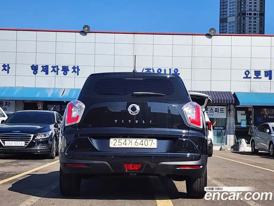 SsangYong TIBOLI 2018 1.6 Автомат в Москве № 454573, фото 3