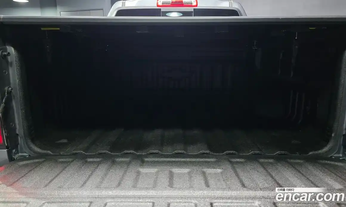 Chevrolet Colorado 2022 3.6 Автомат в Москве № 454865, фото 20