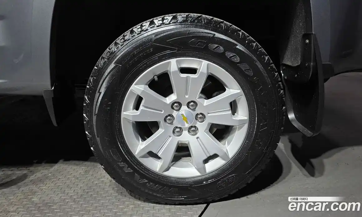 Chevrolet Colorado 2022 3.6 Автомат в Москве № 454865, фото 5