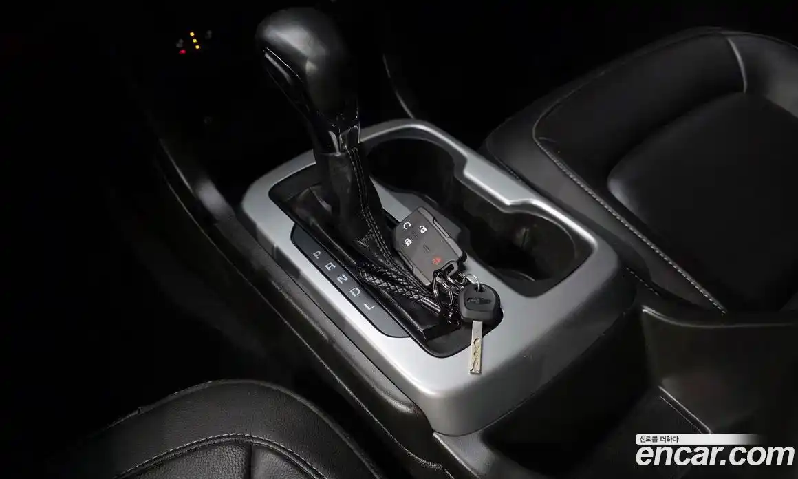 Chevrolet Colorado 2022 3.6 Автомат в Москве № 454865, фото 9