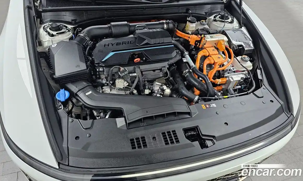 Hyundai Grandeur 2024 1.6 Автомат в Москве № 45551, фото 16