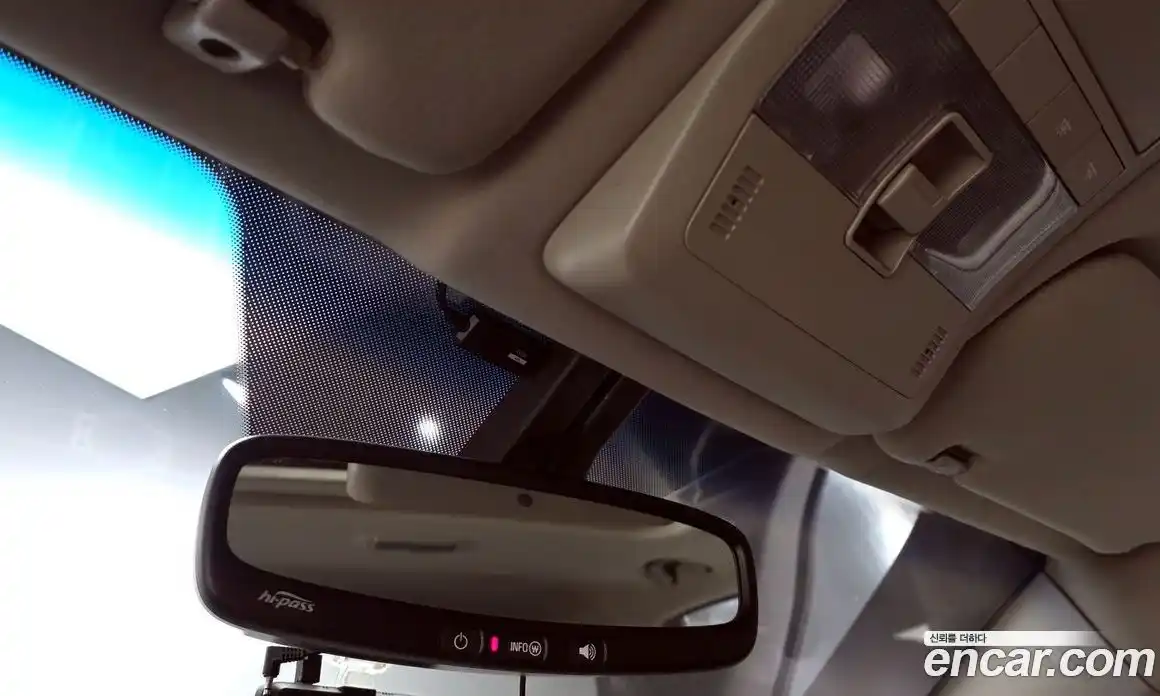 Chevrolet Captiva 2014 2.2 Автомат в Москве № 458477, фото 17