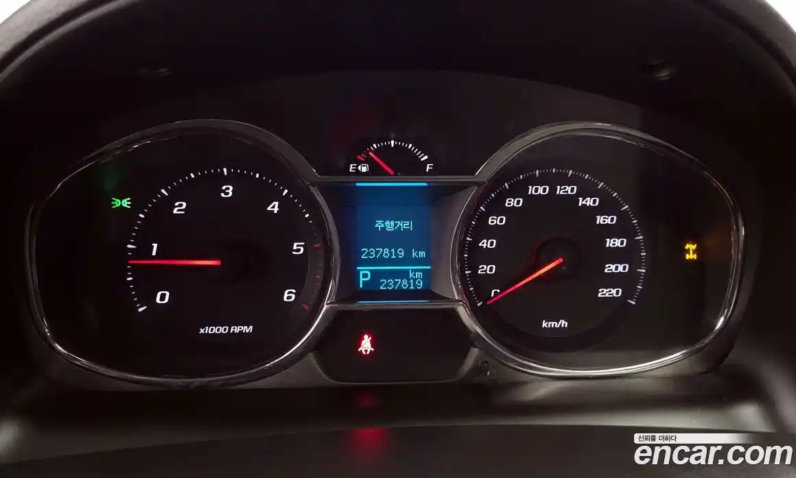 Chevrolet Captiva 2014 2.2 Автомат в Москве № 458477, фото 8