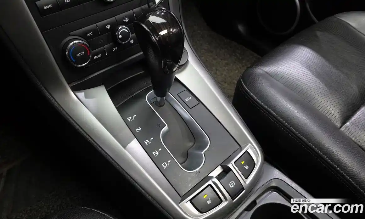 Chevrolet Captiva 2014 2.2 Автомат в Москве № 458477, фото 9