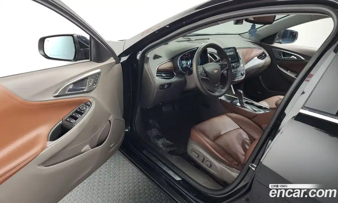 Chevrolet Malibu 2017 2.0 Автомат в Москве № 459734, фото 9