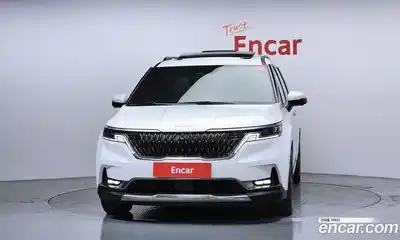 Kia Canival 2023 2.2 Автомат в Москве № 461776, миниатюра 3