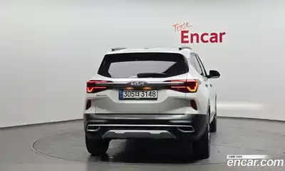 Kia Seltos 2023 1.6 Автомат в Москве № 461813, миниатюра 4