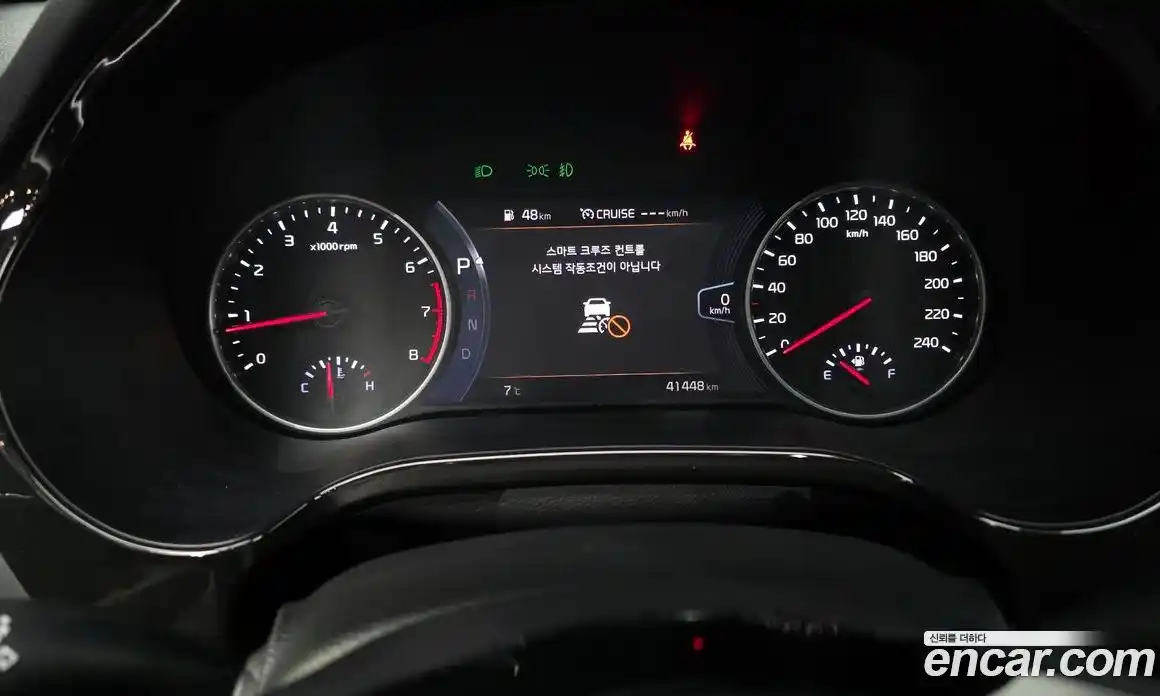 Kia Seltos 2023 1.6 Автомат в Москве № 461813, фото 8